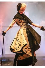 04DFA - 庫伊拉 (時尚惡女)黑白點點大衣A (頂)  Cruella